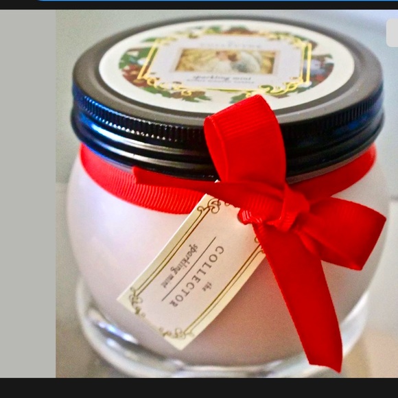 DW HOME CANDLE SPARKLING MINT RICHLY SCENTED NEW - Picture 1 of 4